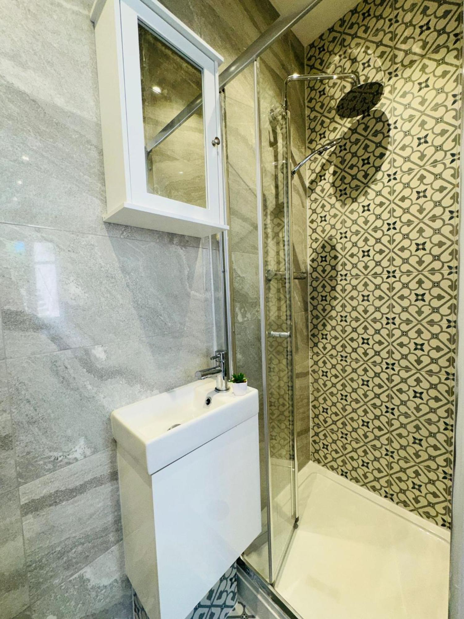 Luxury Central London Flats, Ideal For Tourists エクステリア 写真